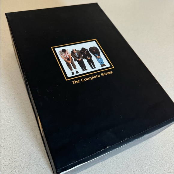 Seinfeld The Complete Series Collector’s Edition DVD Set with/Book! - Picture 2 of 6